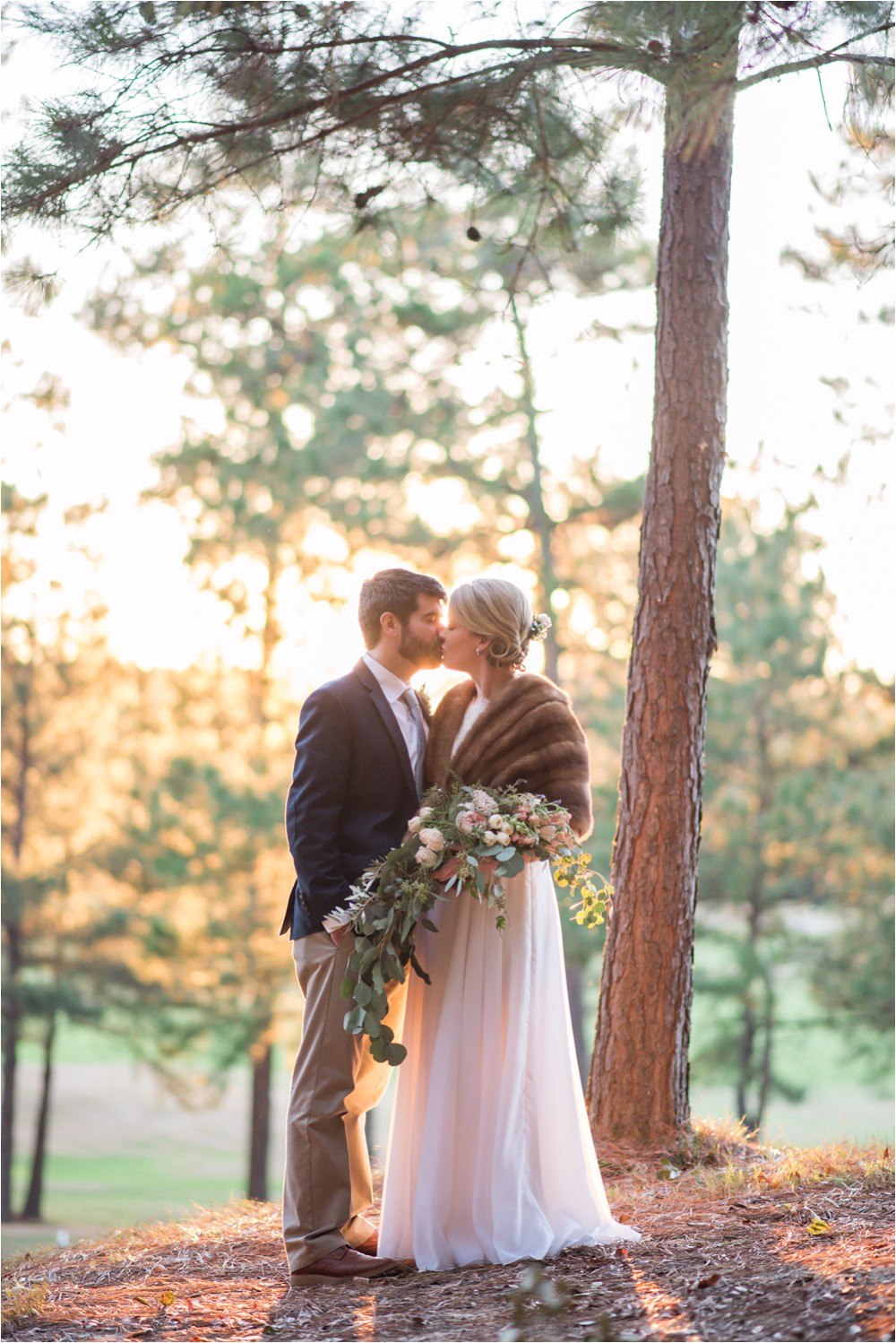intimate-outdoor-wedding-at-home-in-columbus-georgia-by-eliza-morrill-photography_0053